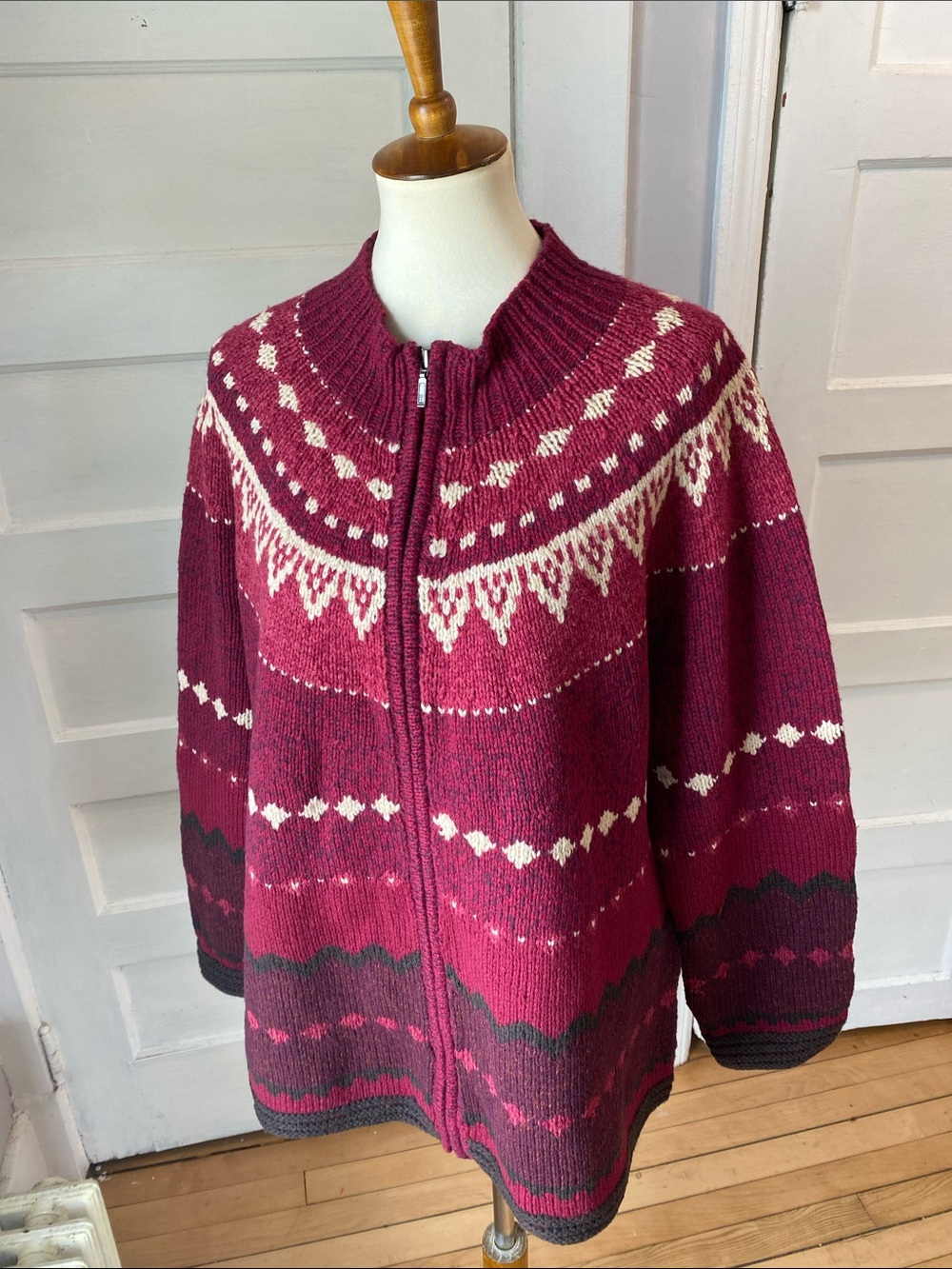 Lands End Wool Full Zip Cardigan, Size 1X - Picture 10 of 14